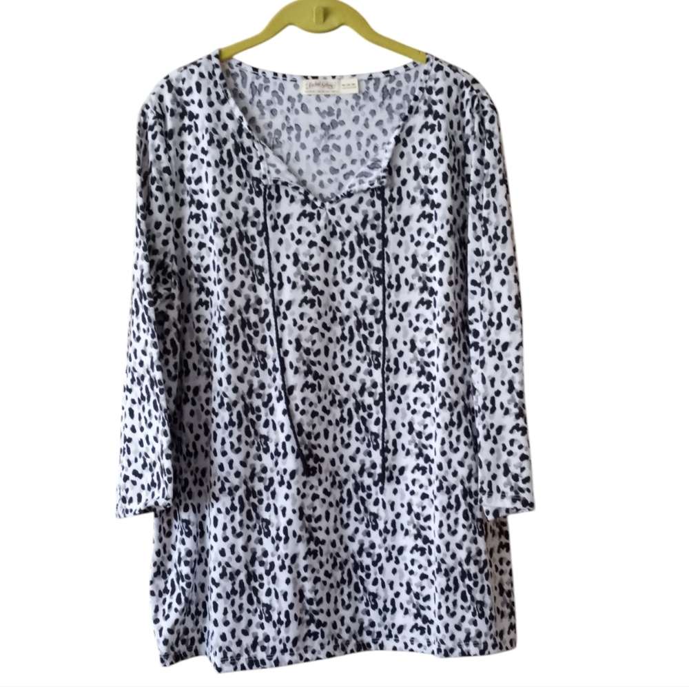 Faded Glory Top Animal Print Pullover 3/4 Sleeve Size XL 16-18 White Black